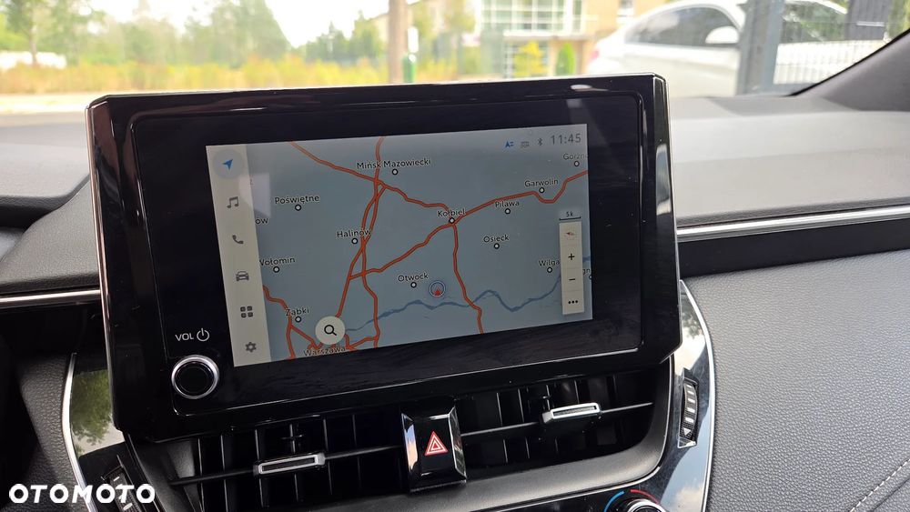 Toyota Corolla 1.8 Hybrid Business Edition - 18