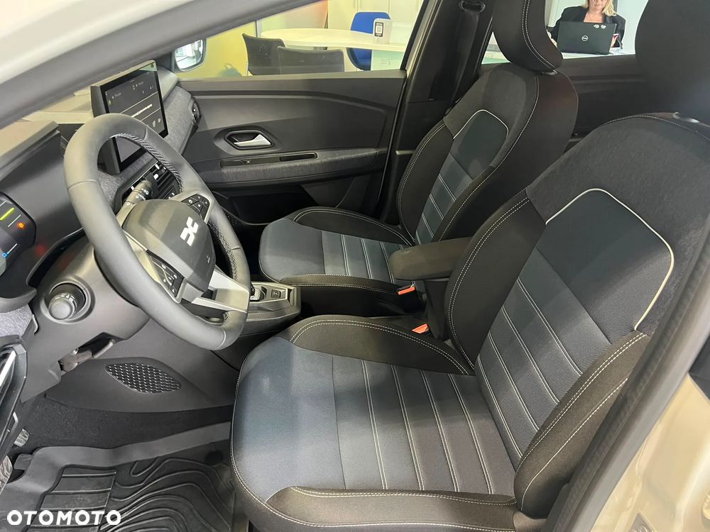 Dacia Jogger 1.8 Full Hybrid 155 Journey MMT 7os - 10