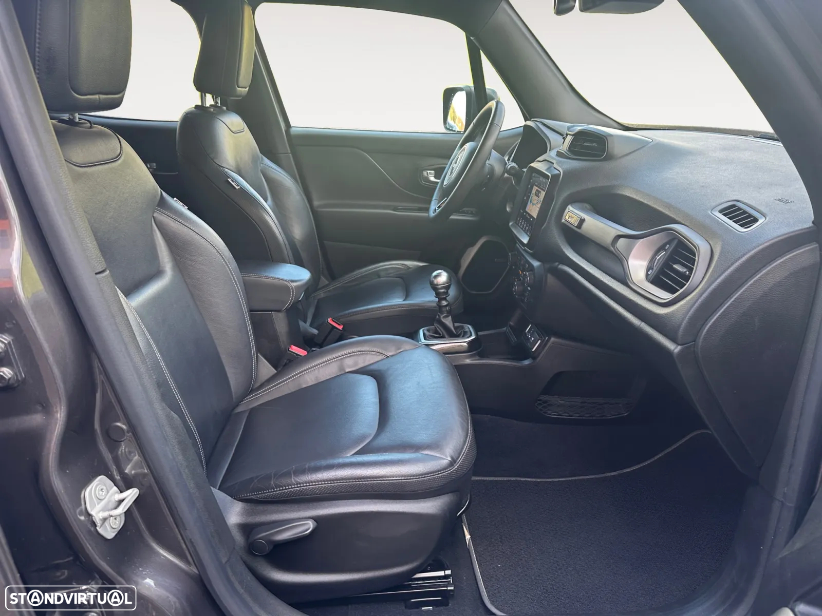Jeep Renegade 1.0 T 80º Aniversário - 14