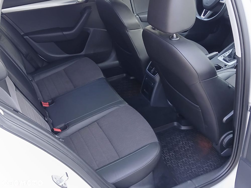 Skoda Octavia 2.0 TDI Green tec DSG Elegance - 14