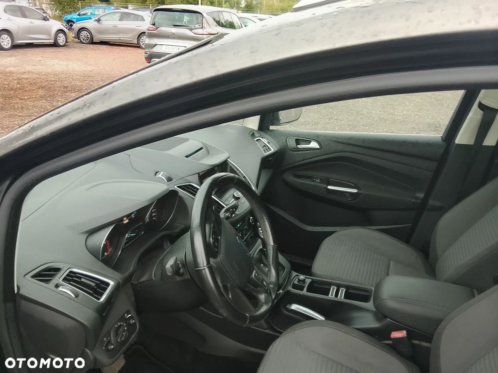 Ford Grand C-MAX - 19