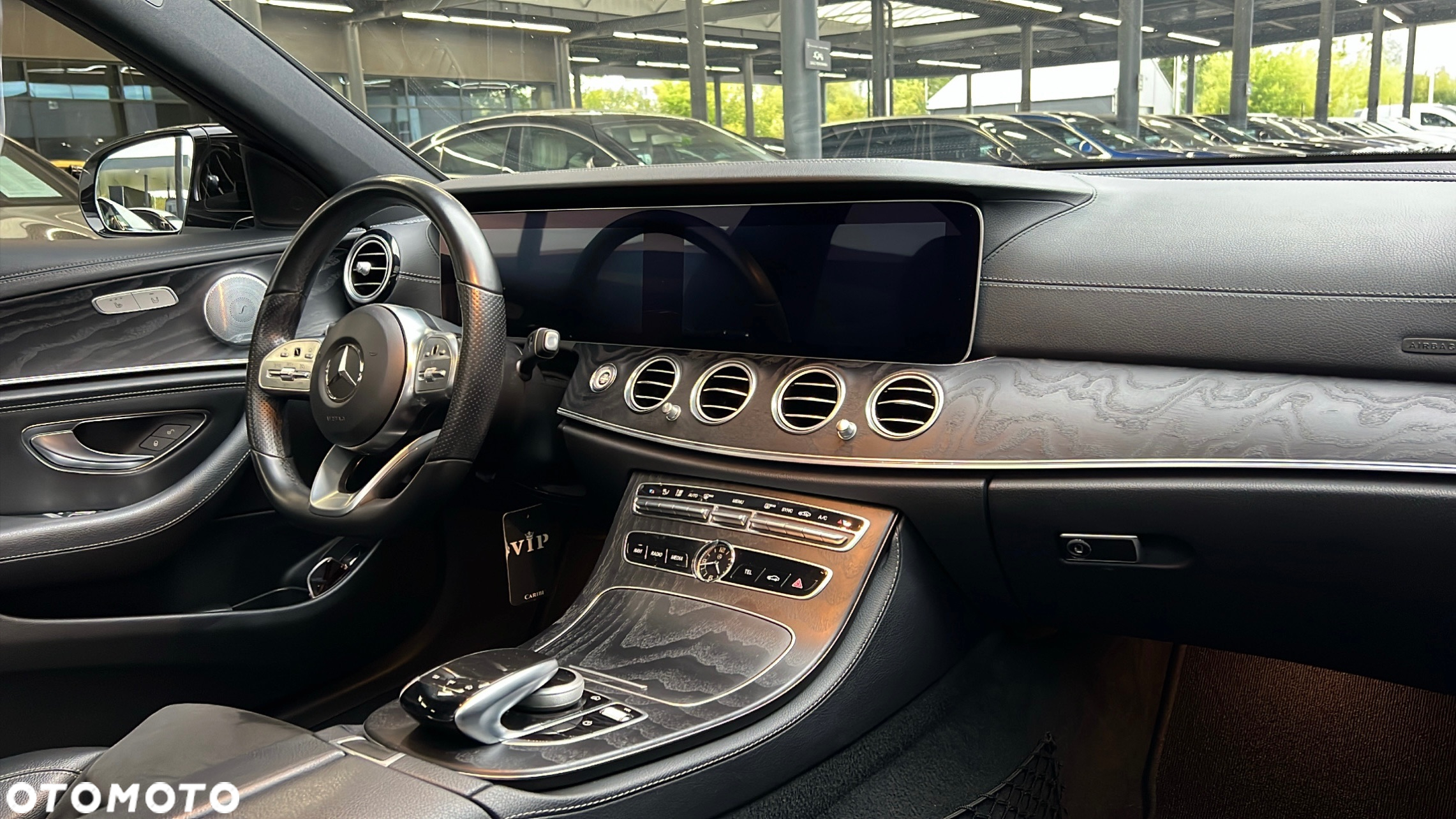 Mercedes-Benz Klasa E 220 d 4-Matic 9G-TRONIC - 10