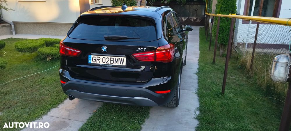 BMW X1 xDrive18d - 5