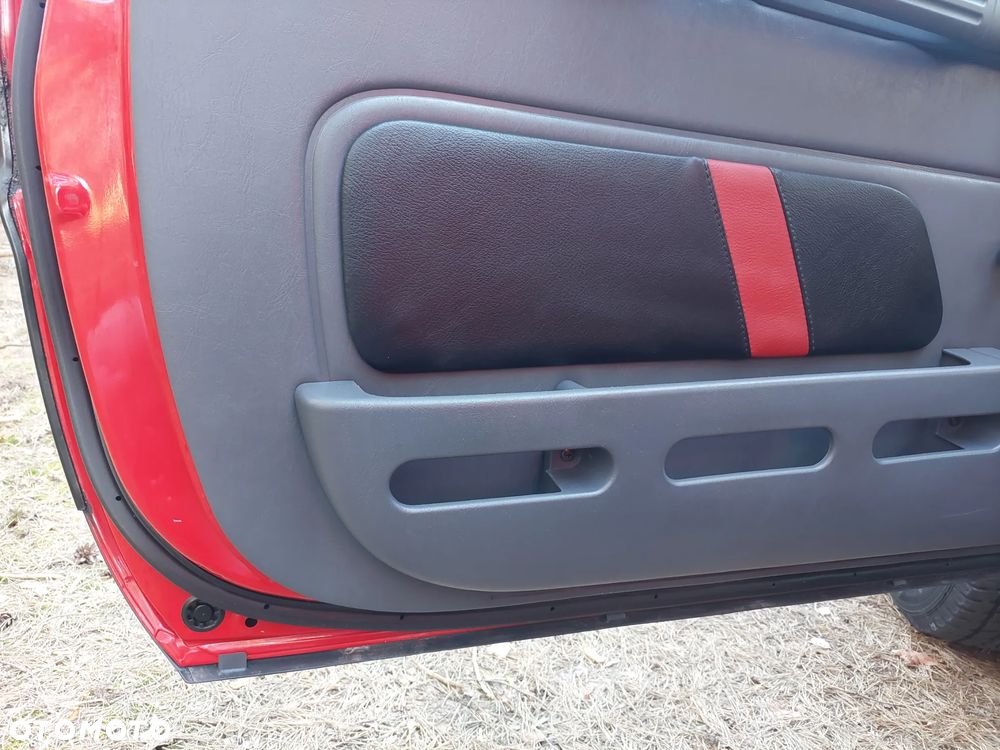 Toyota RAV4 2.0 - 20