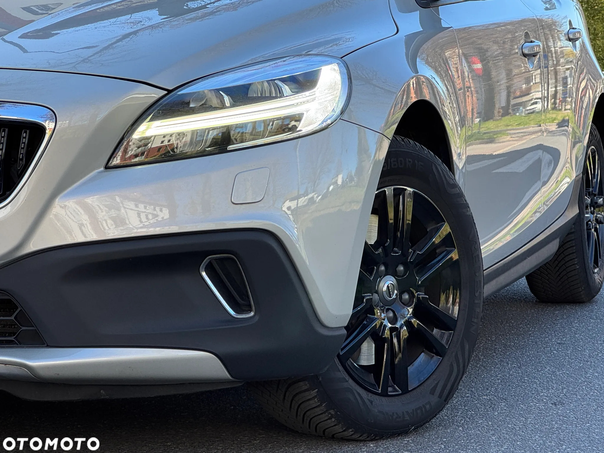 Volvo V40 Cross Country T3 Drive-E Momentum - 34