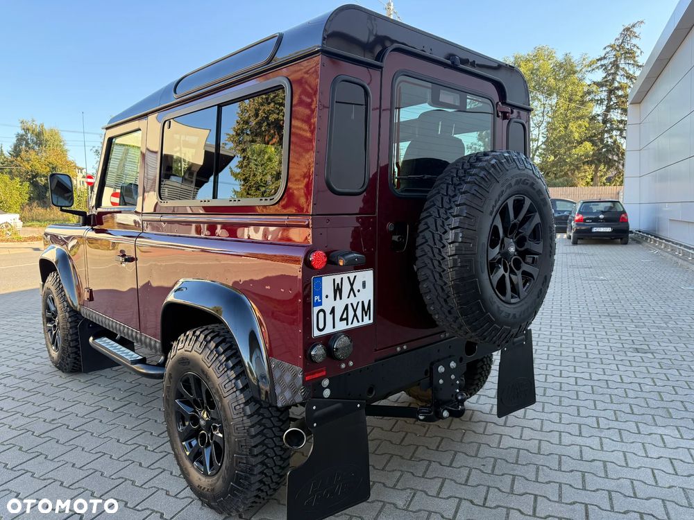 Land Rover Defender - 9
