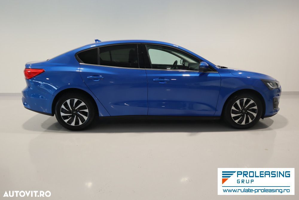 Ford Focus - 4