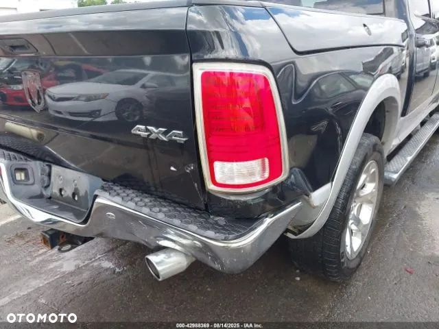 RAM 1500 5.7 Quad Cab Longbed Laramie Chrome - 8