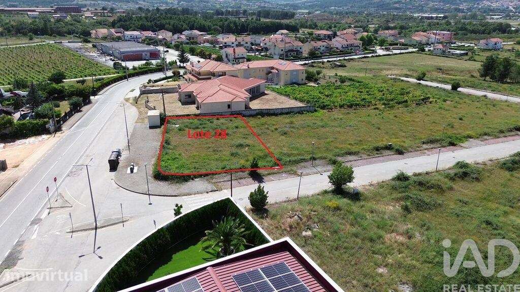 Terreno em Vilar de Nantes de 783,00 m2 - Grande imagem: 2/7