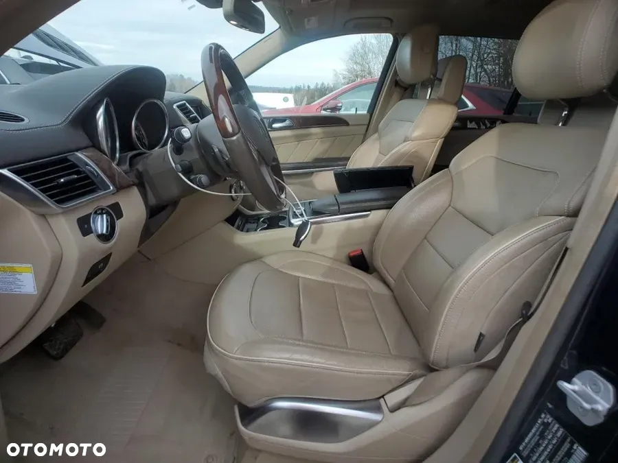 Mercedes-Benz GL 500 4-Matic - 10