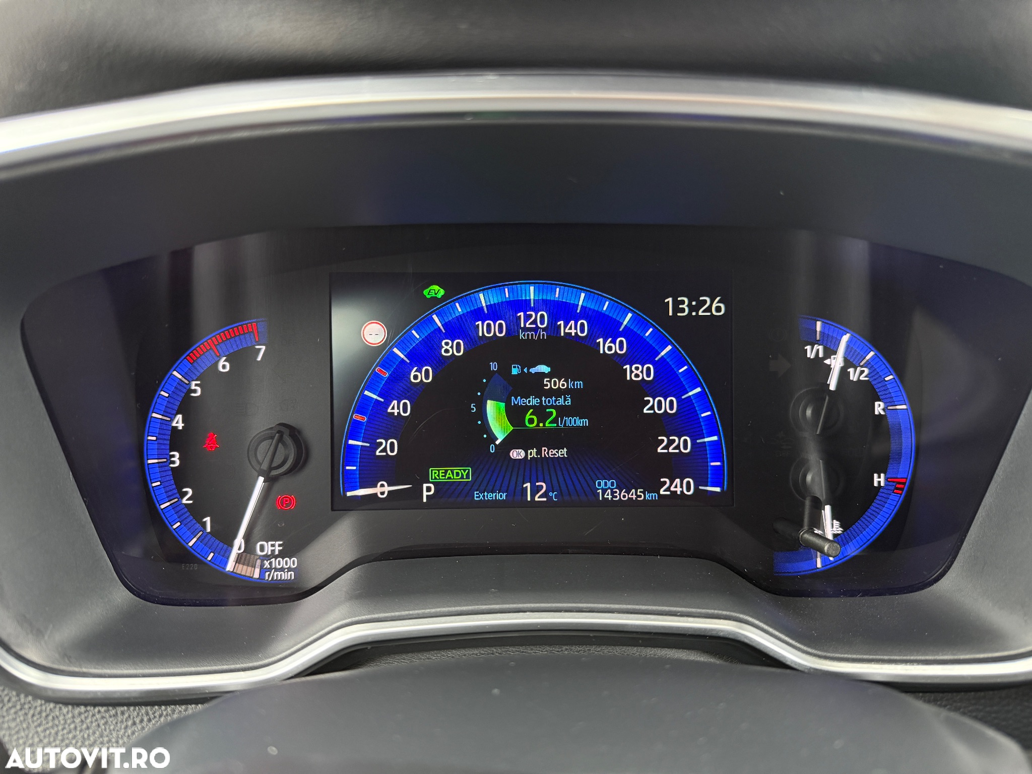 Toyota Corolla 1.8 HSD Exclusive interior Negru - 6