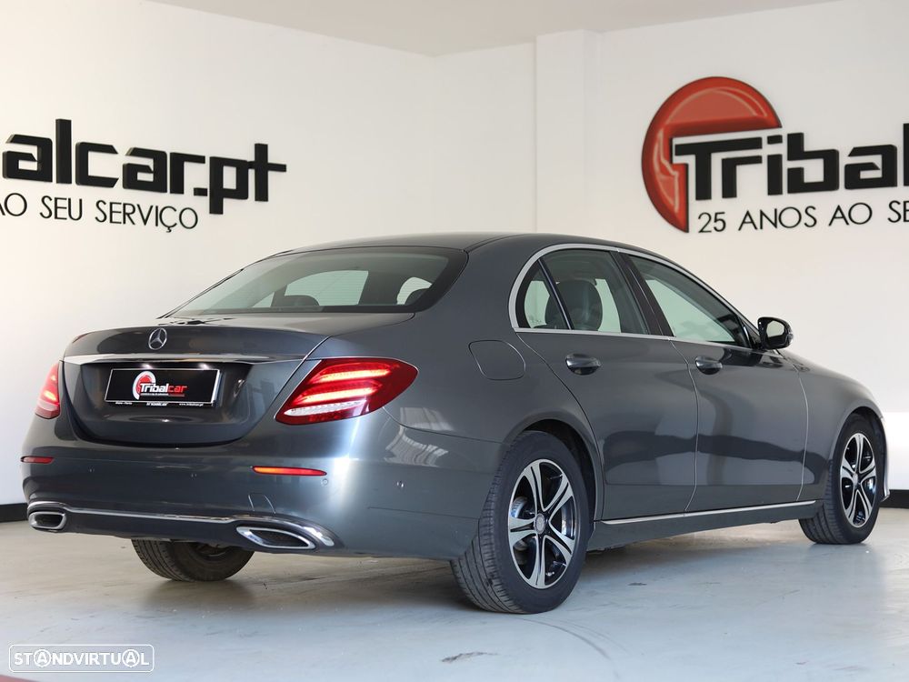 Mercedes-Benz E 220 d Avantgarde - 4