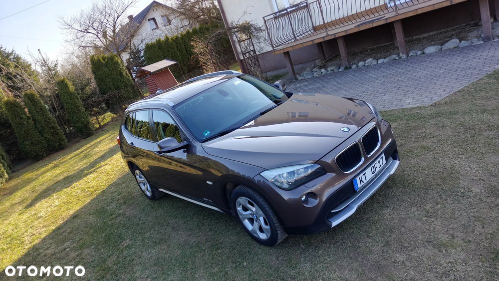 BMW X1 sDrive18d xLine - 10