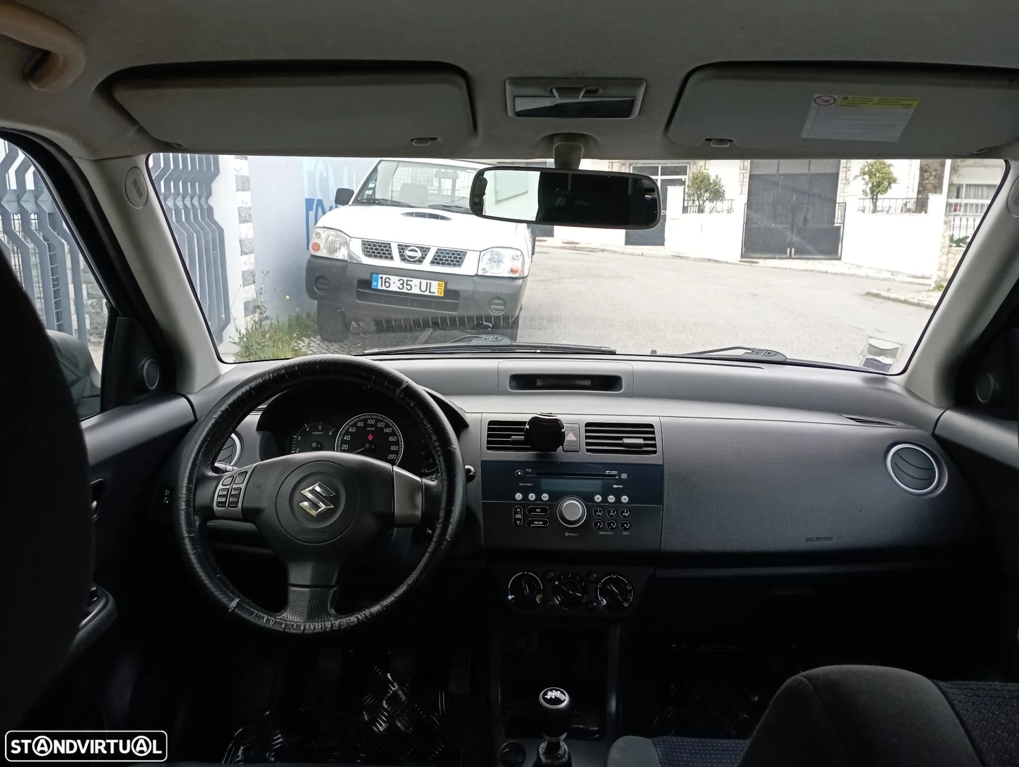 Suzuki Swift 1.3 DDiS GLX - 8