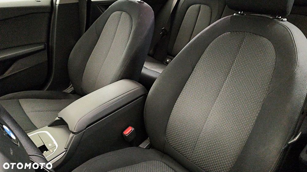 BMW Seria 1 118i Advantage - 11