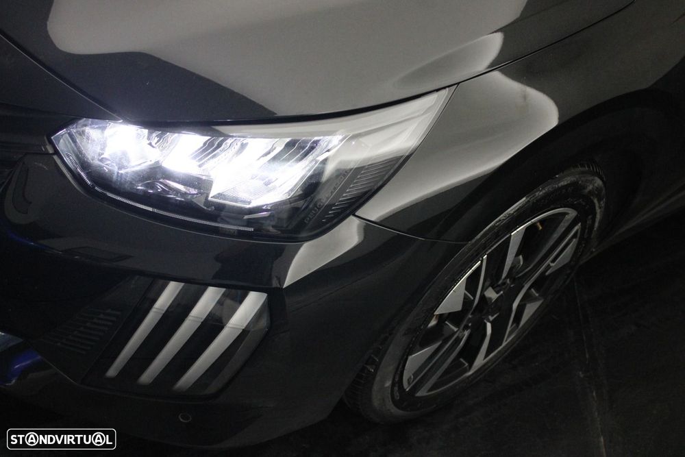 Peugeot 208 1.2 PureTech Allure — fotografia 31