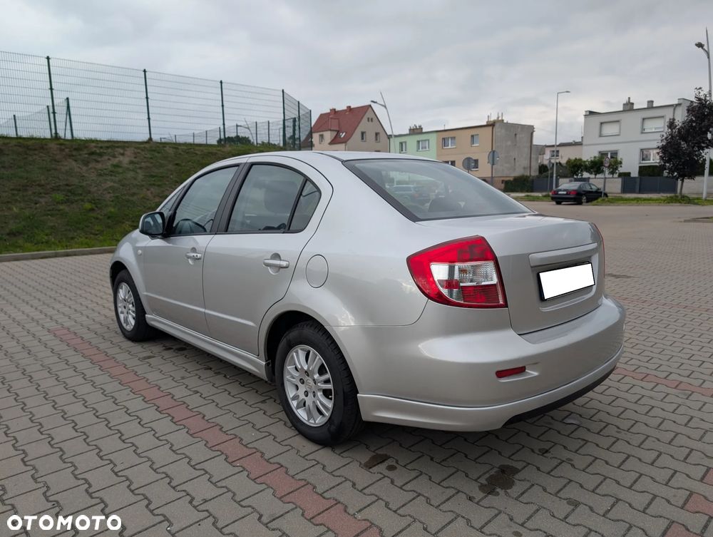 Suzuki SX4 1.6 GLX / Comfort - 5