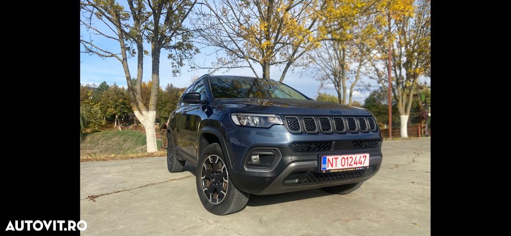 Jeep Compass 1.3 T4 4xe Automatik Trailhawk - 2