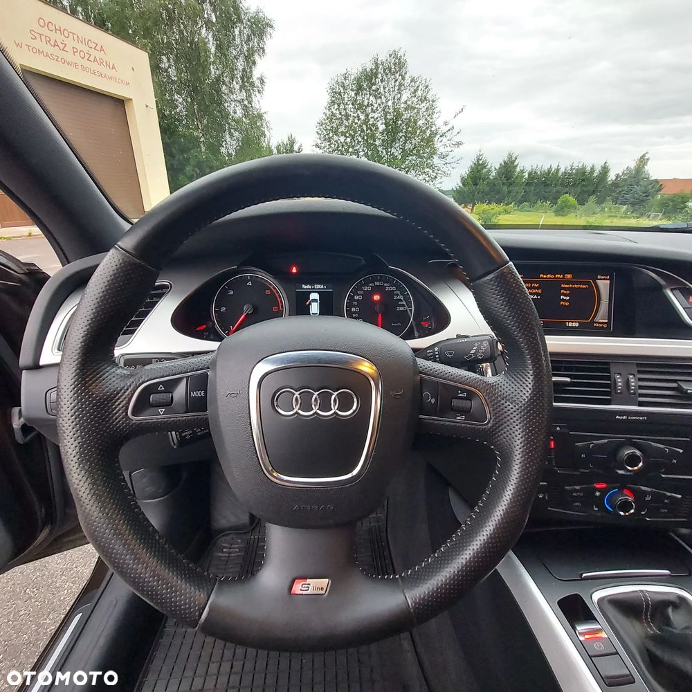 Audi A4 Avant 2.0 TDI DPF S line Sportpaket (plus) - 29