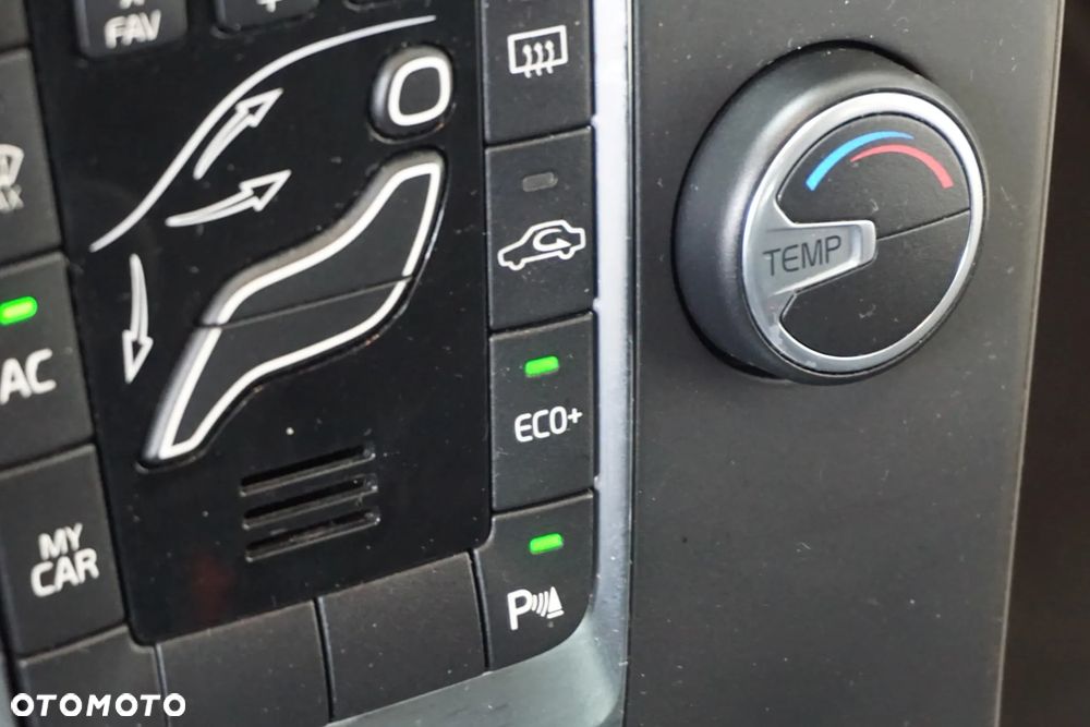 Volvo V40 D2 Geartronic Kinetic - 38