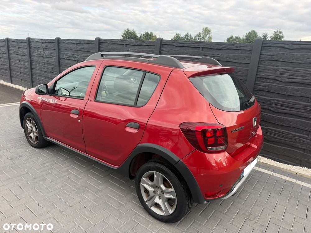 Dacia Sandero Stepway TCe 90 (S&S) Prestige - 2