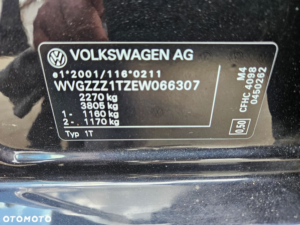 Volkswagen Touran 2.0 TDI DPF DSG Life - 22
