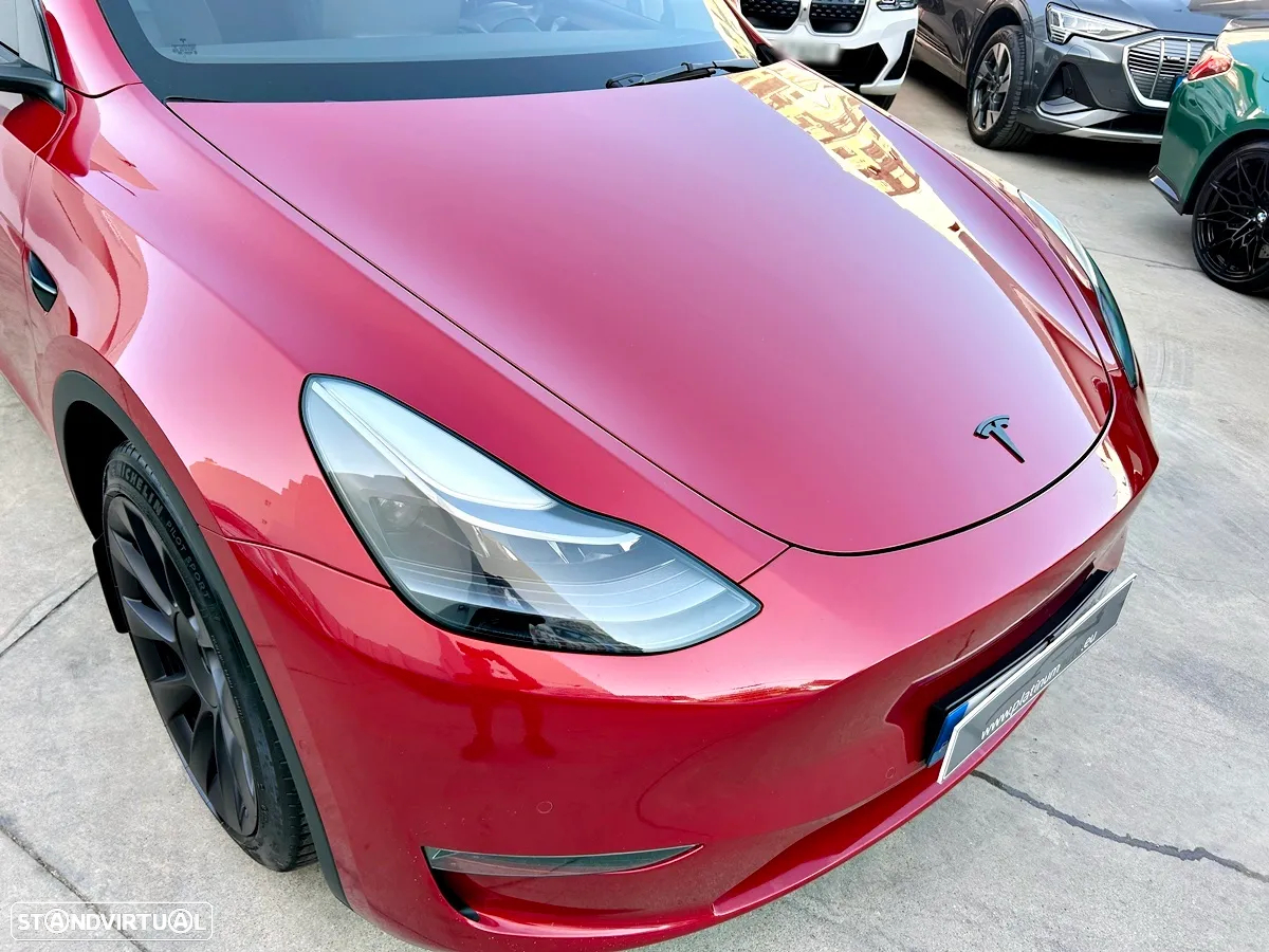 Tesla Model Y Long Range Dual Motor AWD - 38