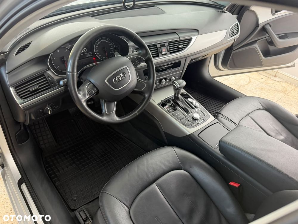 Audi A6 Avant 2.0 TDI Multitronic - 9