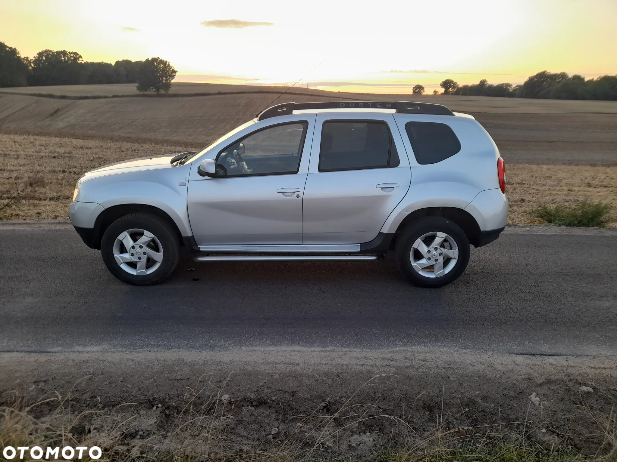 Dacia Duster 1.6 Laureate - 25