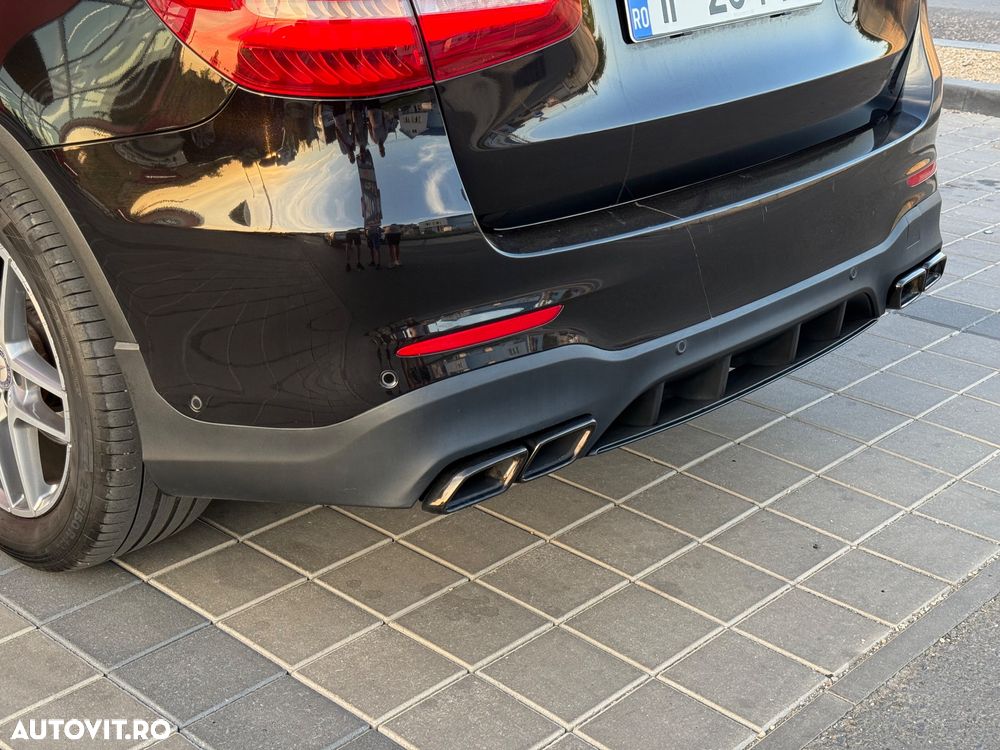 Mercedes-Benz GLC - 13