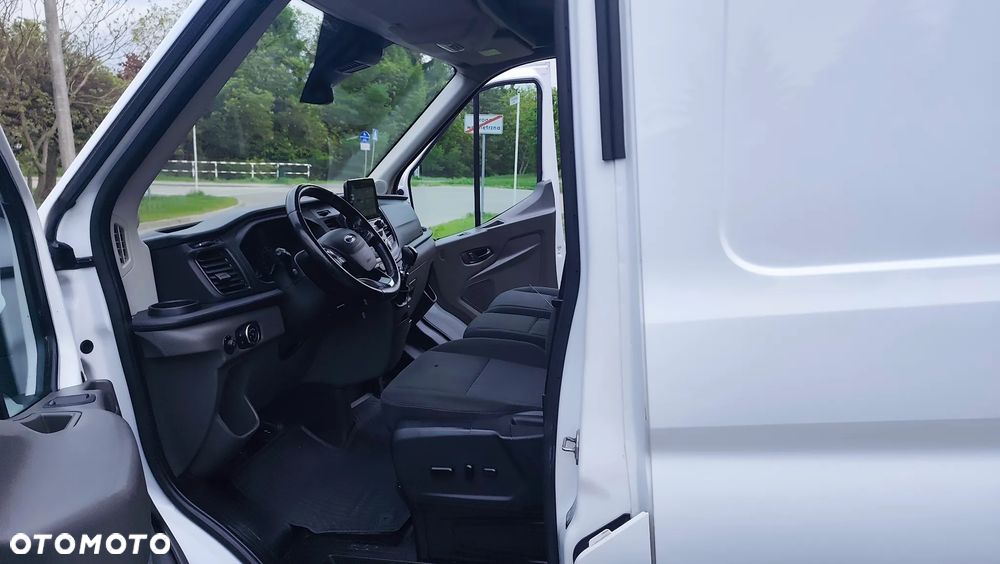 Ford Transit - 6