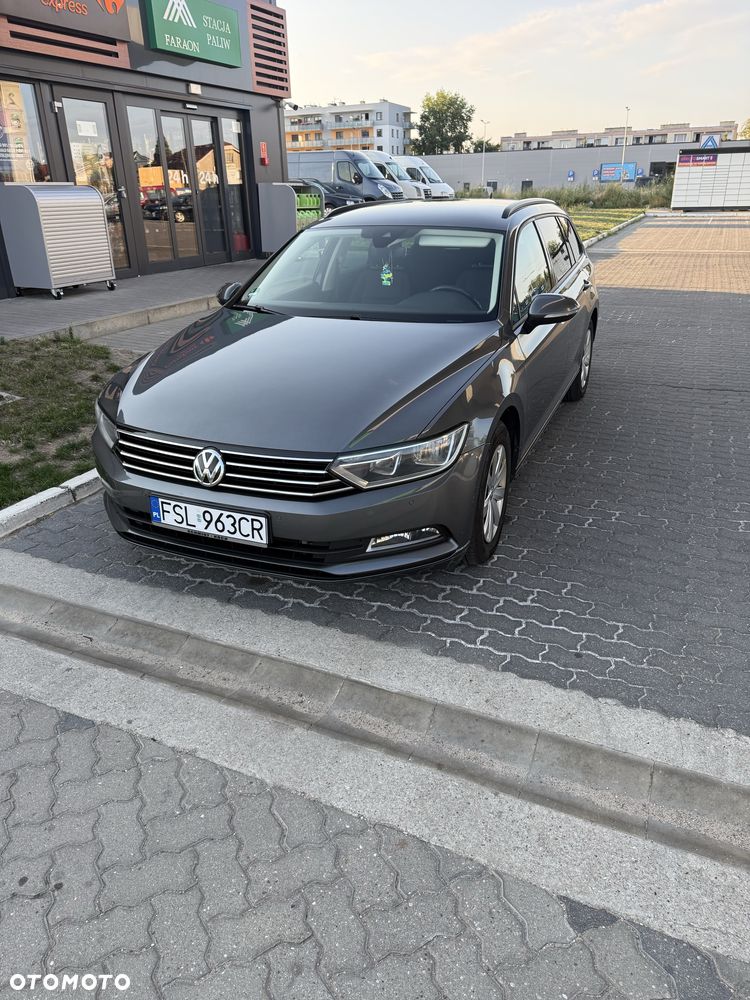 Volkswagen Passat - 3