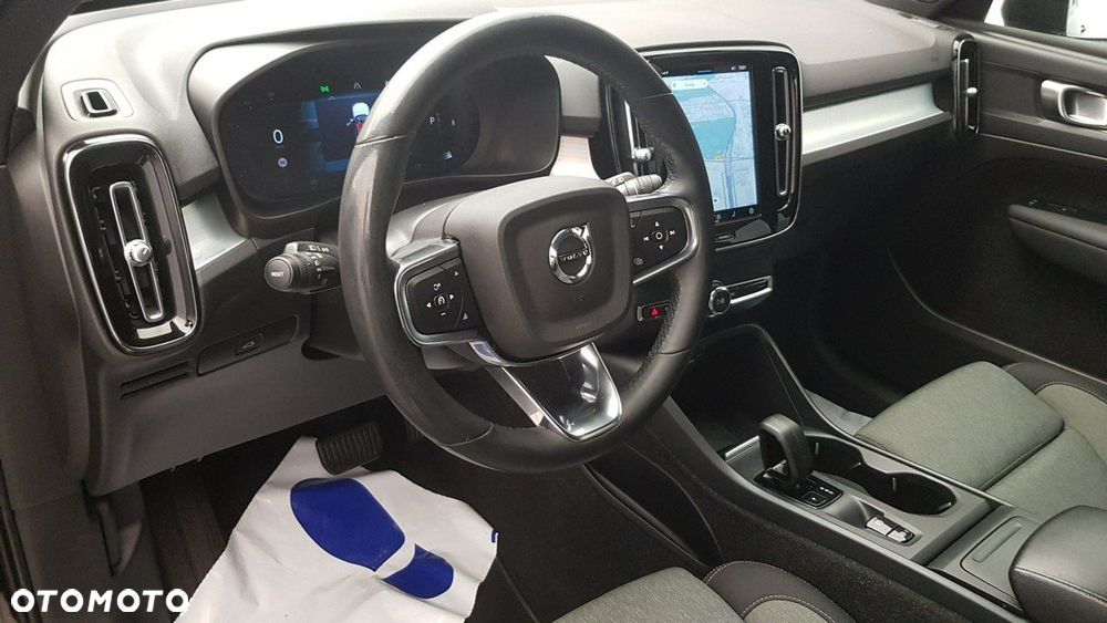 Volvo XC 40 - 20
