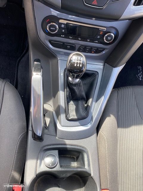 Ford Focus 1.0 SCTi Titanium - 21