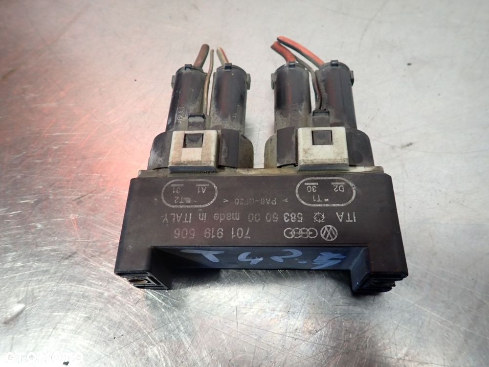 STEROWNIK WENTYLATORÓW VOLKSWAGEN T4 701919506