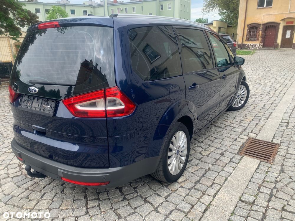 Ford Galaxy - 12