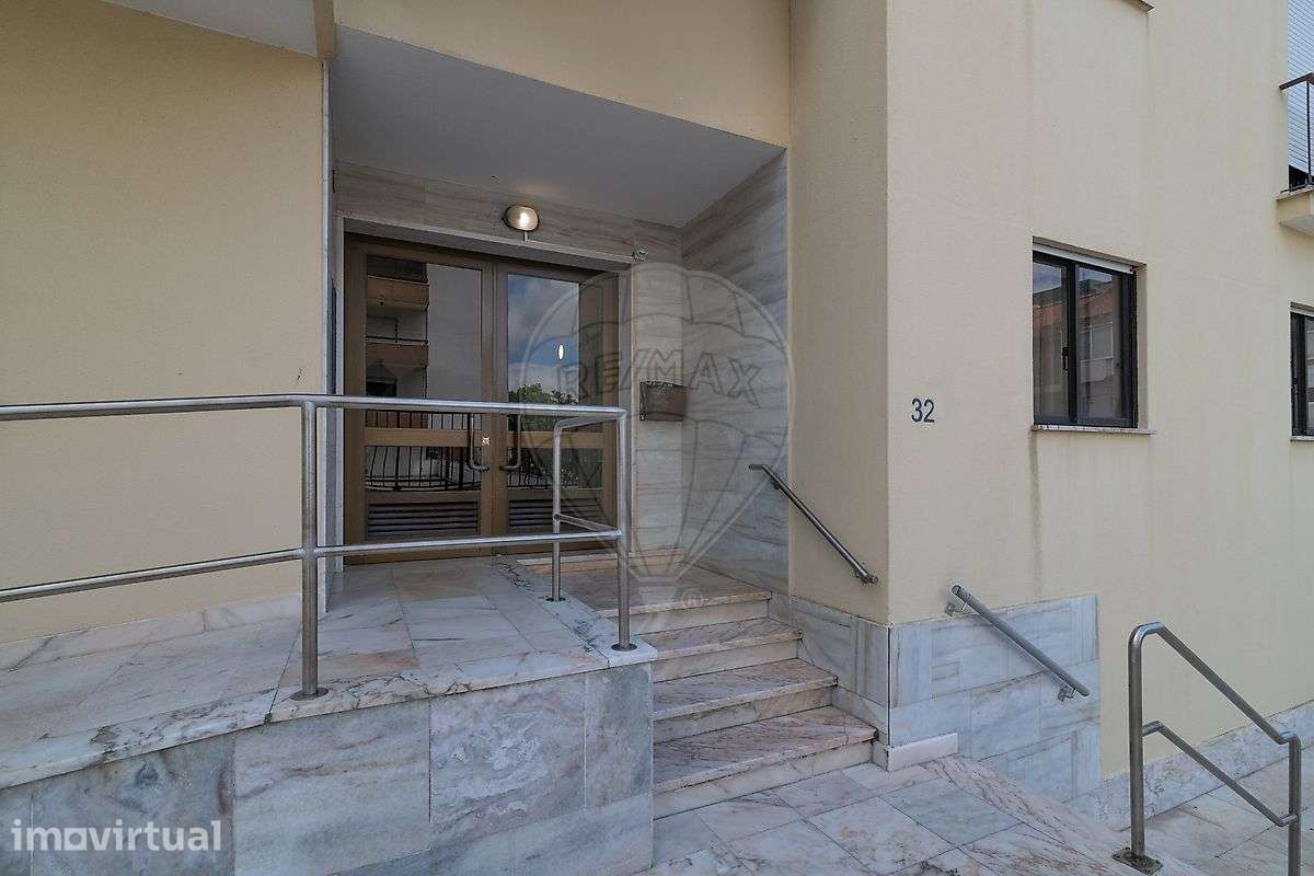 Apartamento T3 para arrendamento - Grande imagem: 2/23