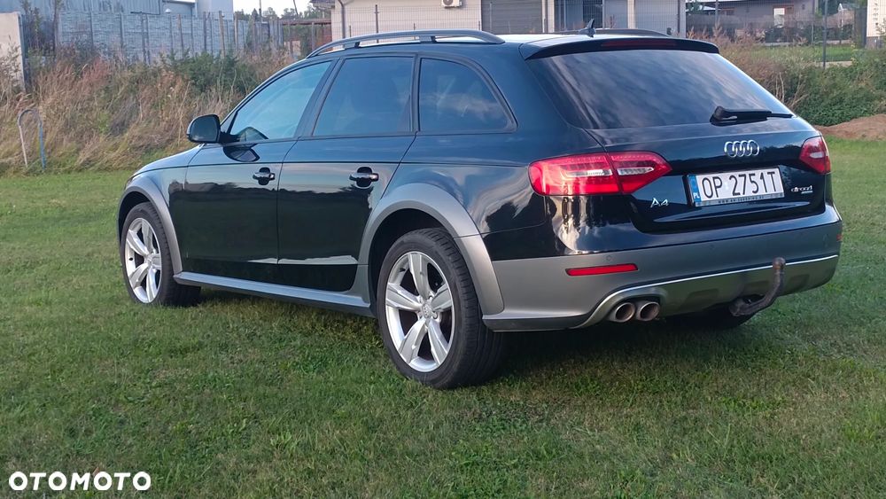 Audi A4 Allroad 2.0 TDI Quattro S tronic - 14