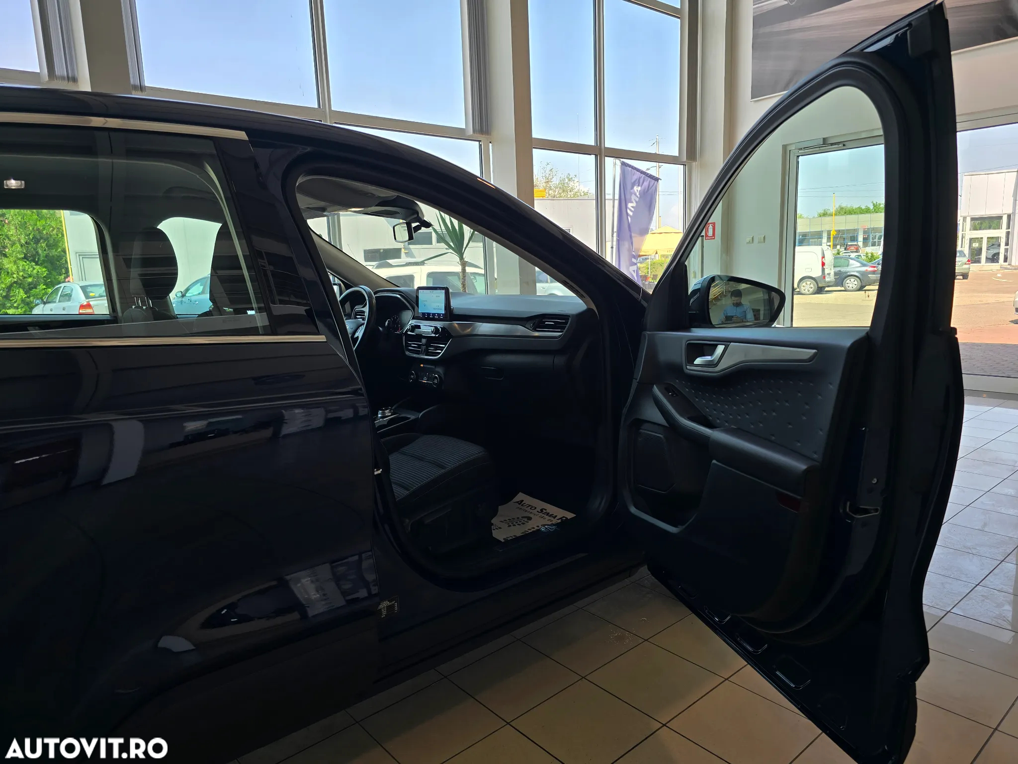 Ford Kuga 1.5 EcoBlue A8 FWD Titanium - 10