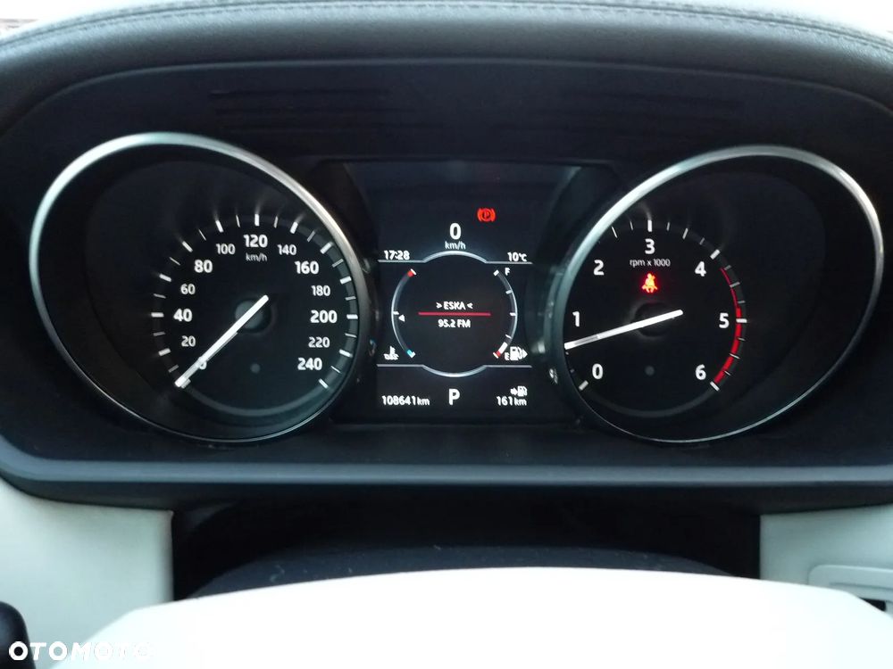 Land Rover Discovery 2.0 Sd4 HSE Luxury - 34