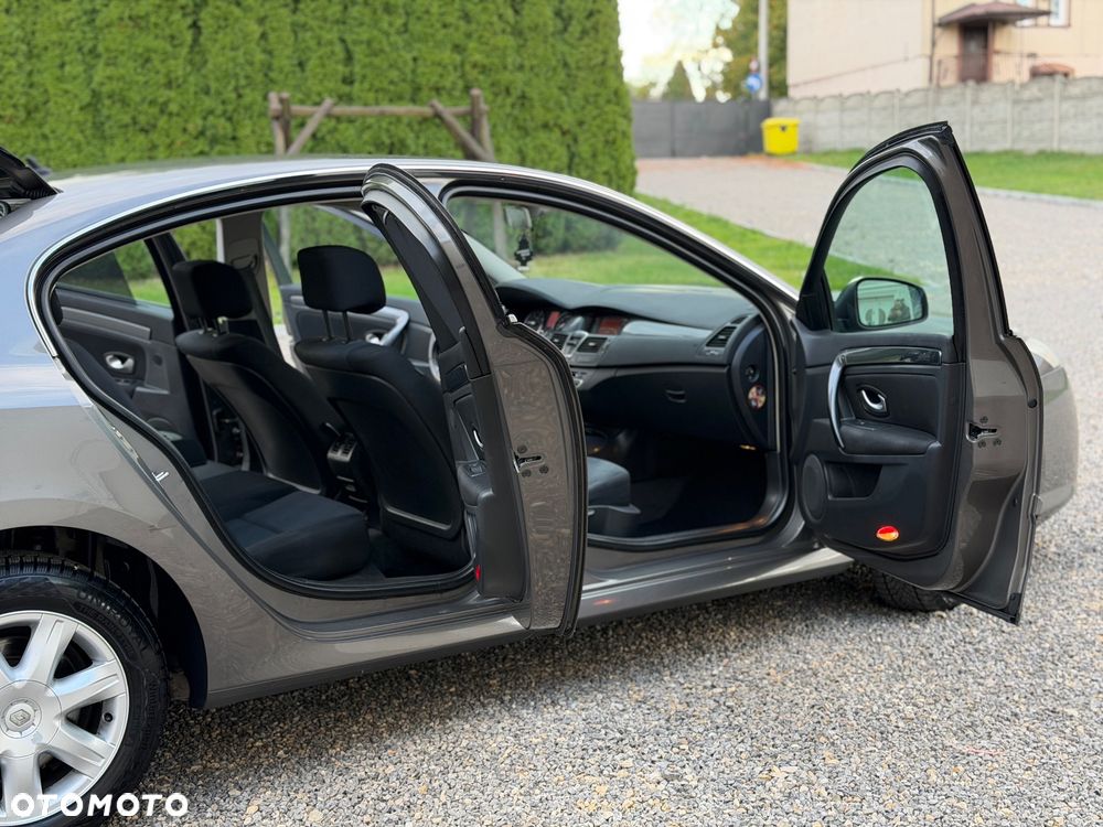 Renault Laguna 2.0 DCi Dynamique - 37