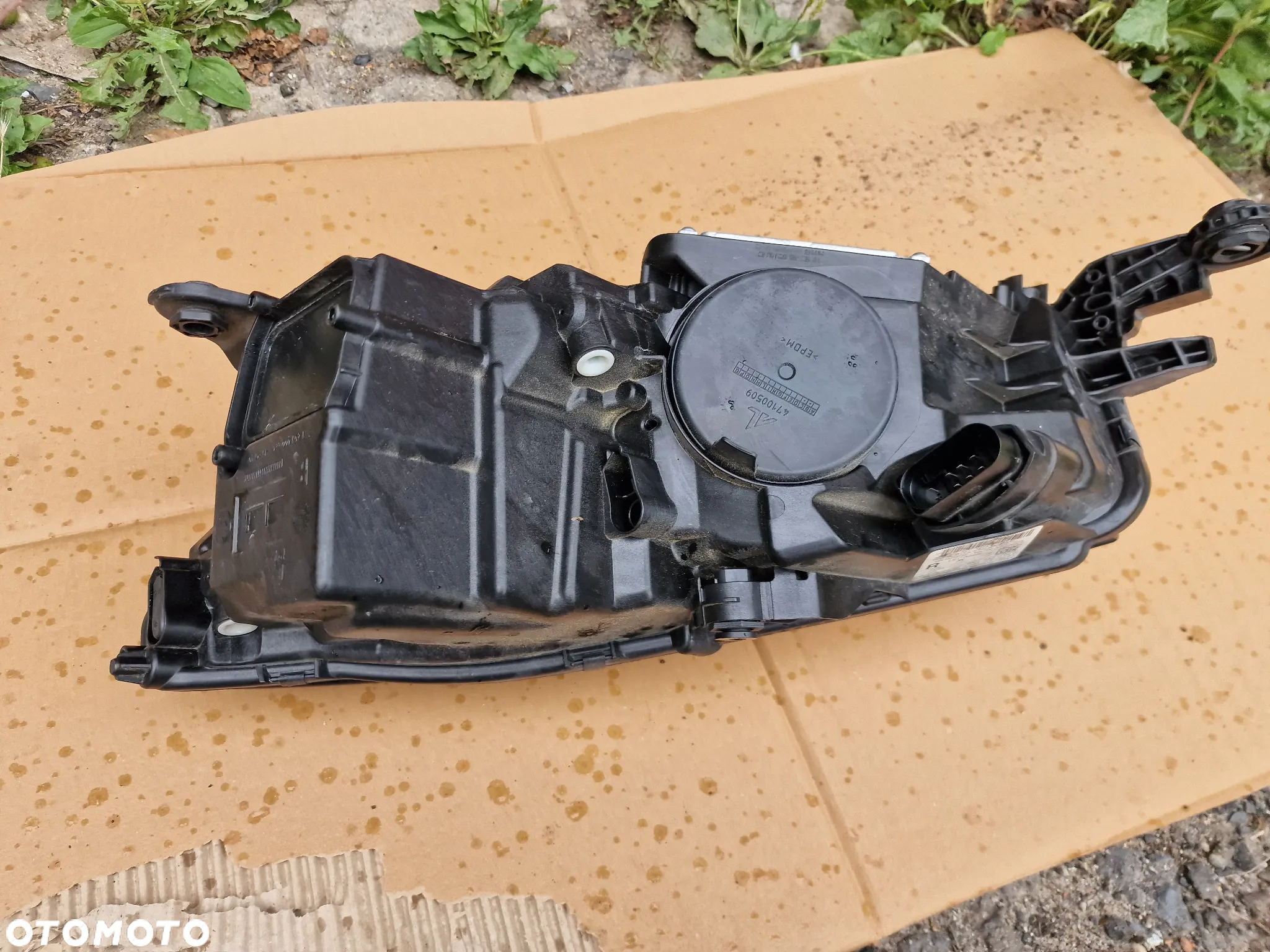 Reflektor szkoda fabia 6V1 941 016F - 5