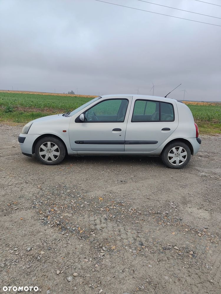 Renault Clio - 3