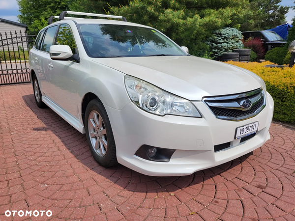 Subaru Legacy Kombi 2.0R Automatik Active
