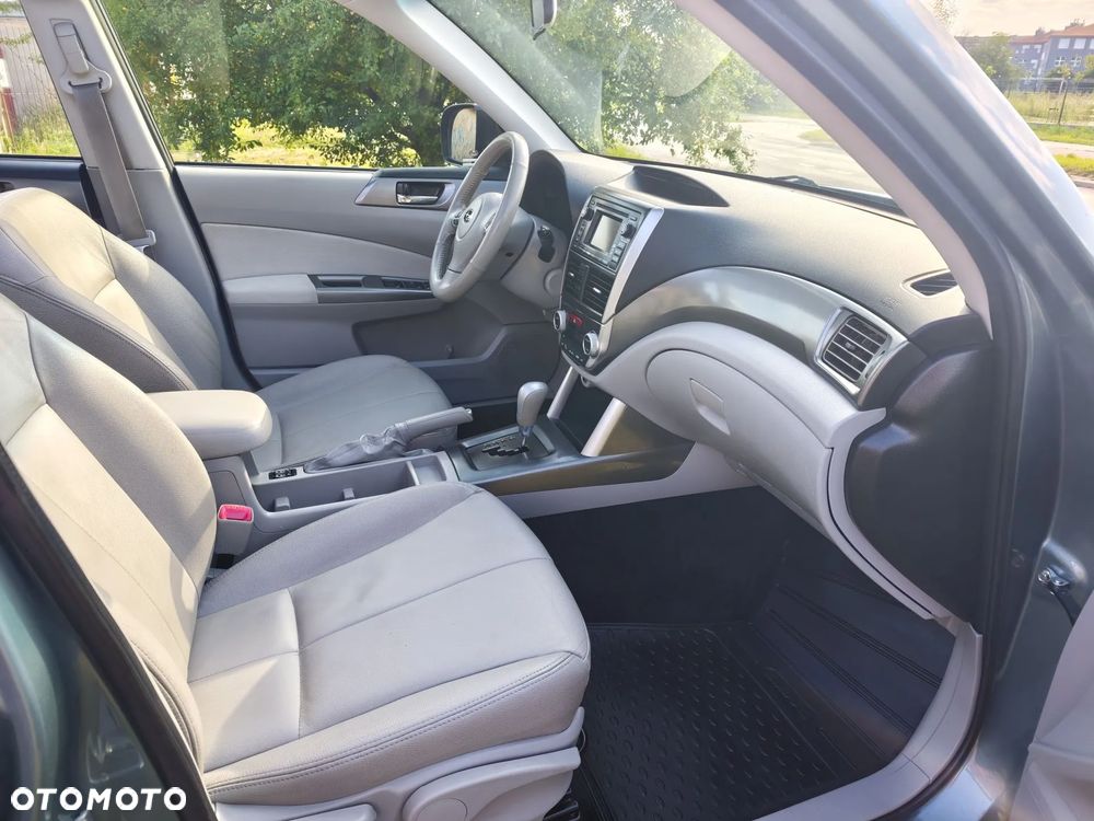 Subaru Forester 2.0X Automatik Exclusive - 11