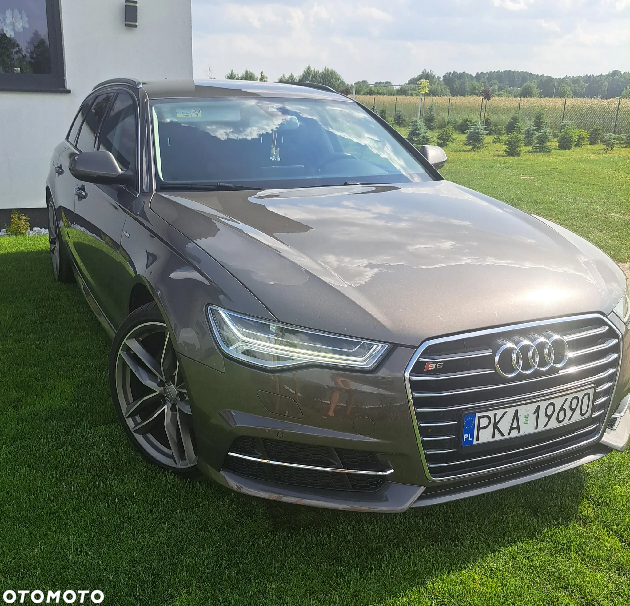Audi A6 - 8