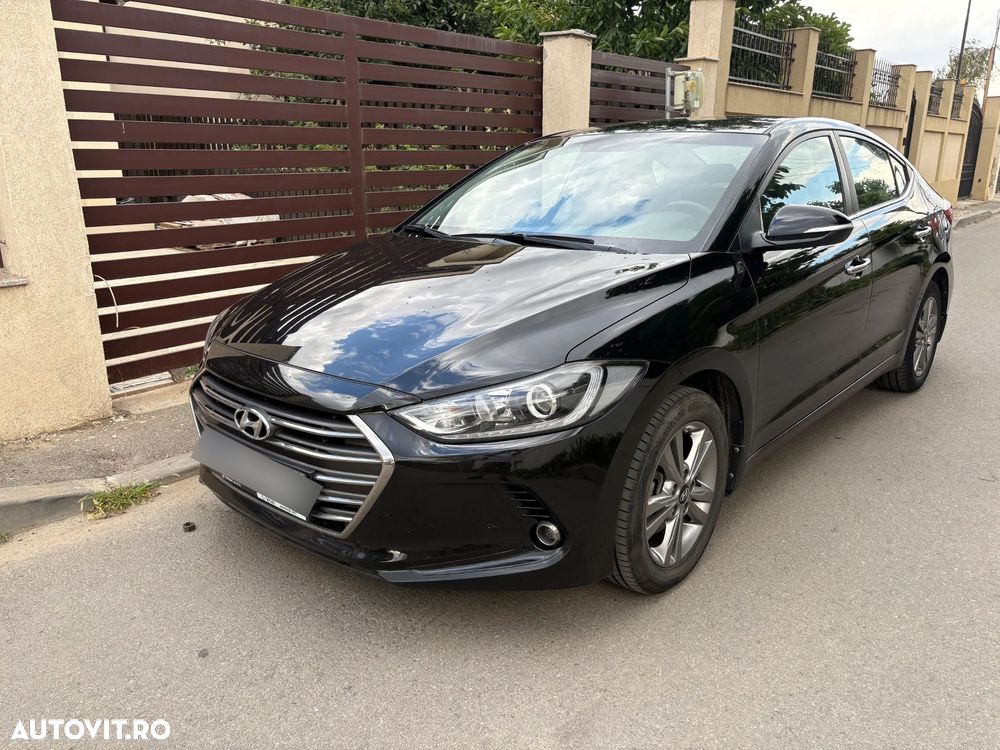 Hyundai Elantra 1.6 MPi Comfort - 1