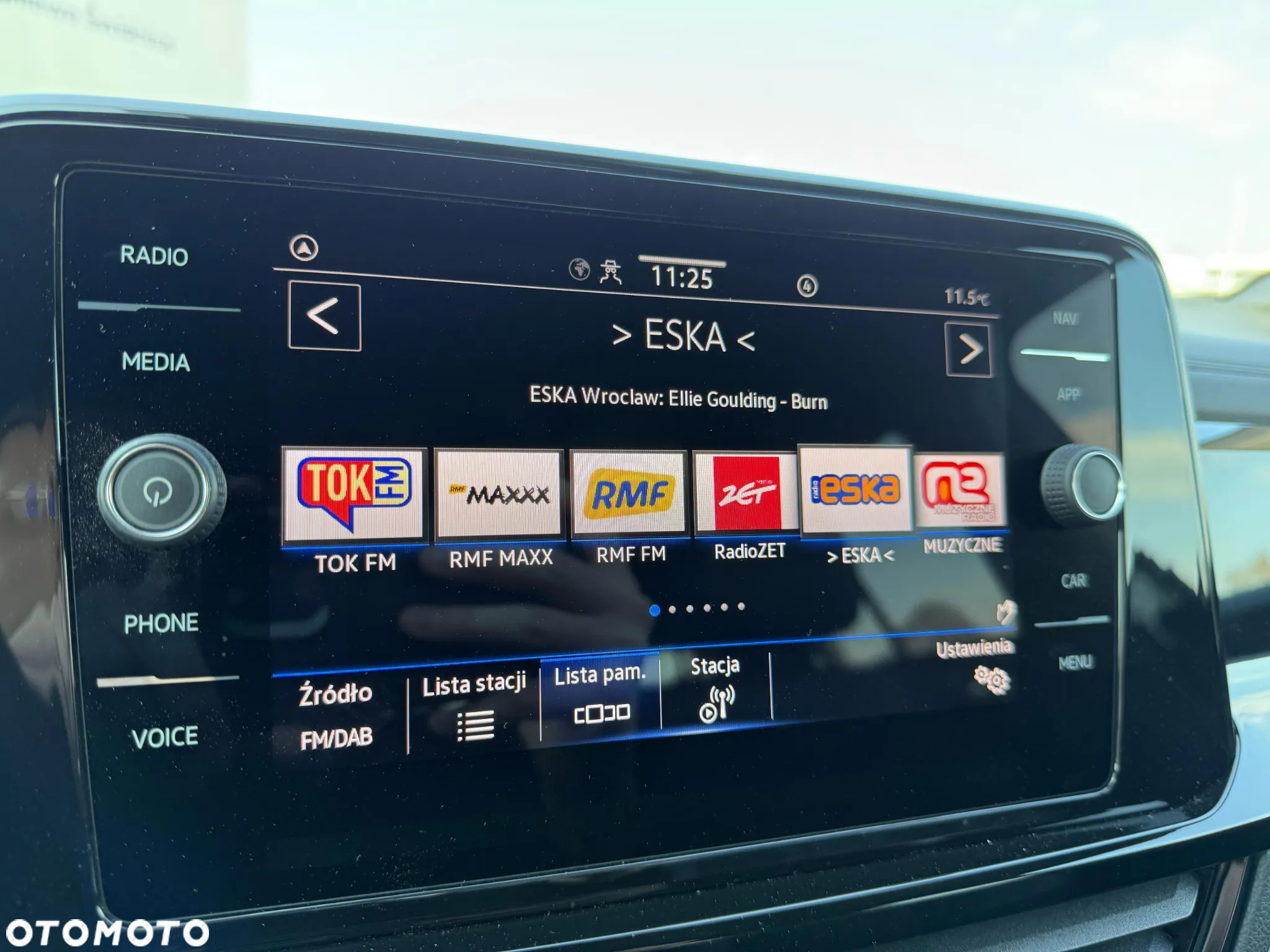 Volkswagen T-Roc 1.5 TSI R-Line DSG - 26