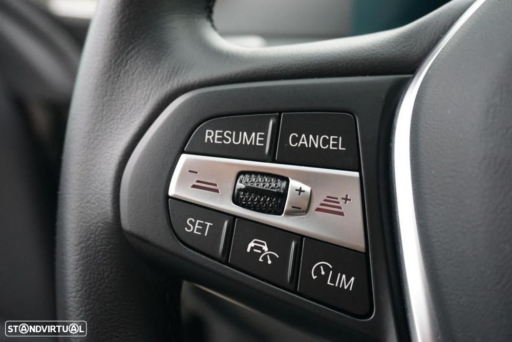 BMW i4 eDrive40 - 23