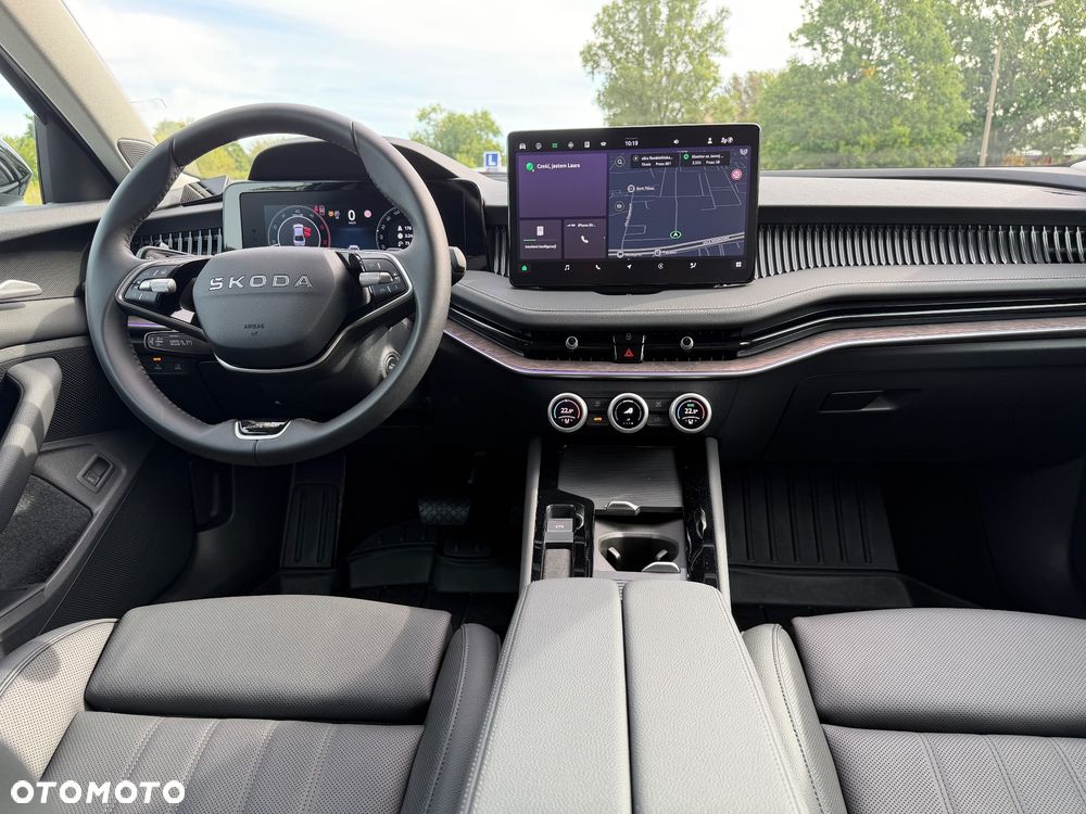 Skoda Superb 2.0 TDI SCR 4x4 L&K DSG - 23